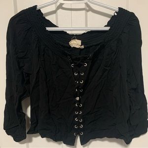 Harlow crop off the shoulder black blouse medium